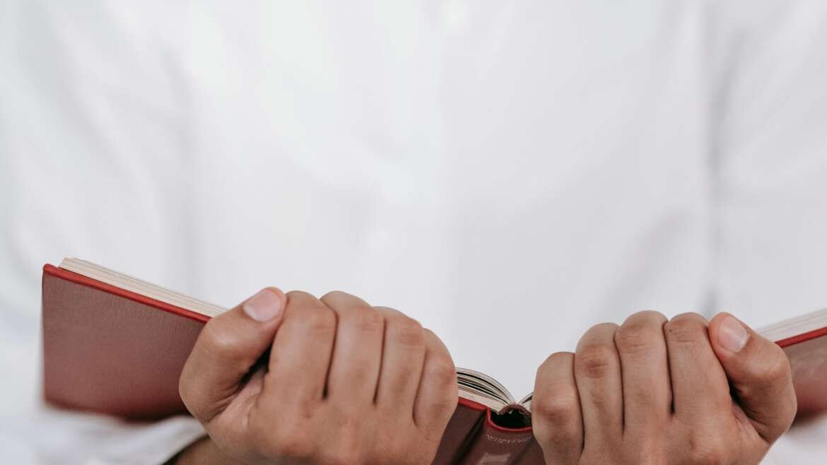 What Is the Best Way to Learn the Quran for Beginners?